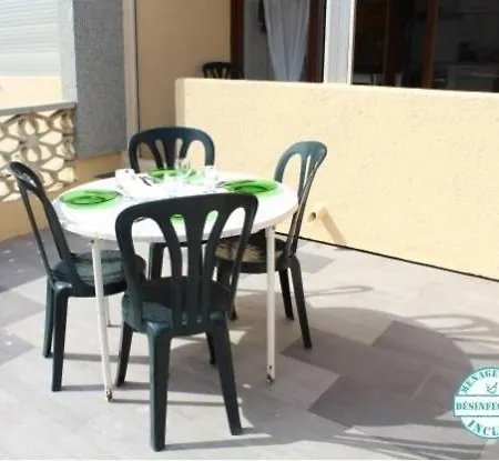 Apartment 2 Pieces 4 Couchages La Nouvelle Pn240-007 Port-la-Nouvelle